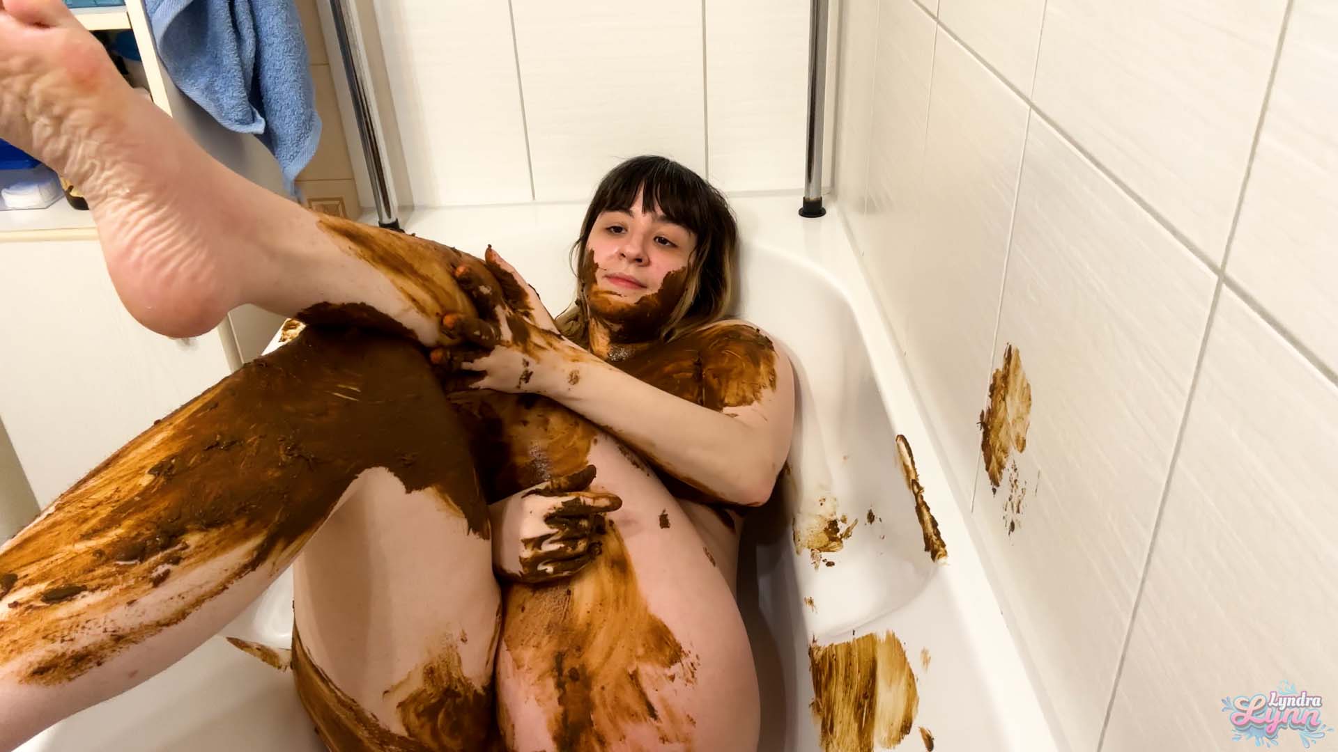 Braun in der Badewanne - Image 9